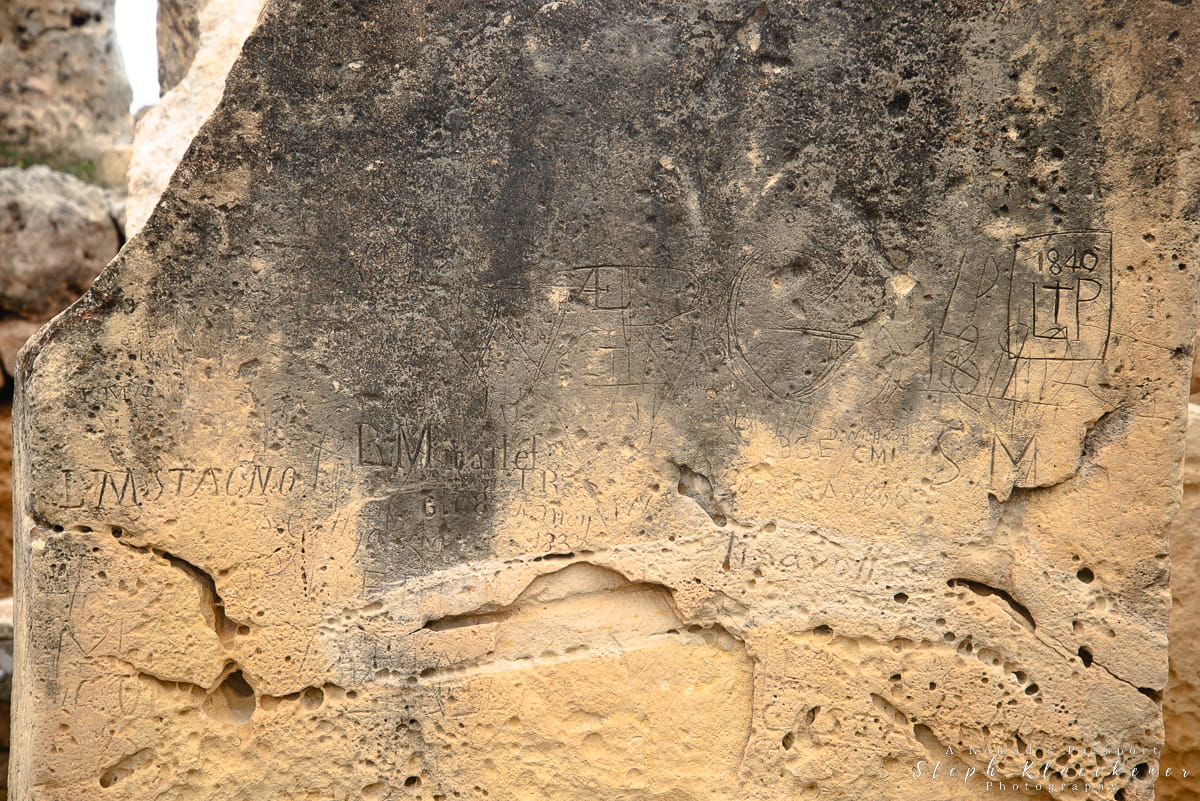 Ggantija Historic Graffiti